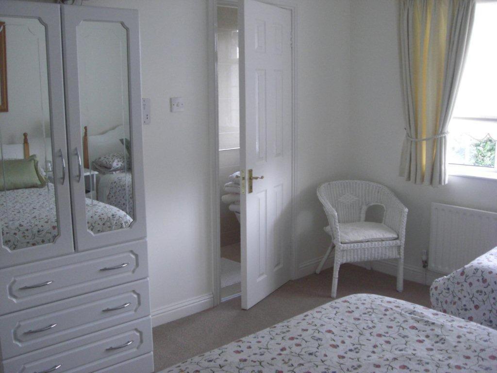 Lorcan Lodge Bed And Breakfast Santry Room photo